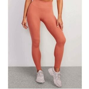 Stori Icon Leggings
